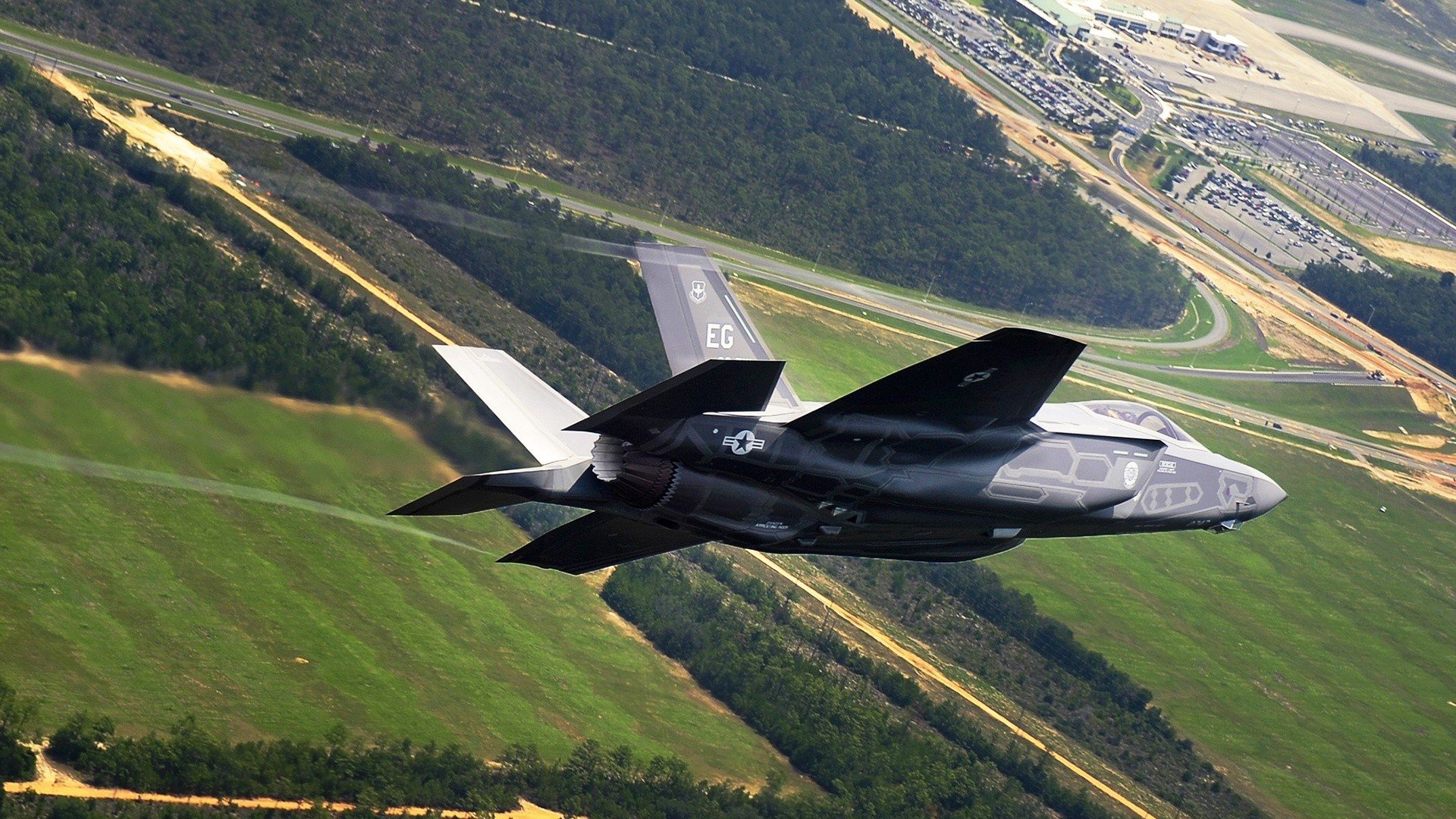 LOL比赛前瞻节目深度分析备受观众喜爱，lol比赛时间安排表