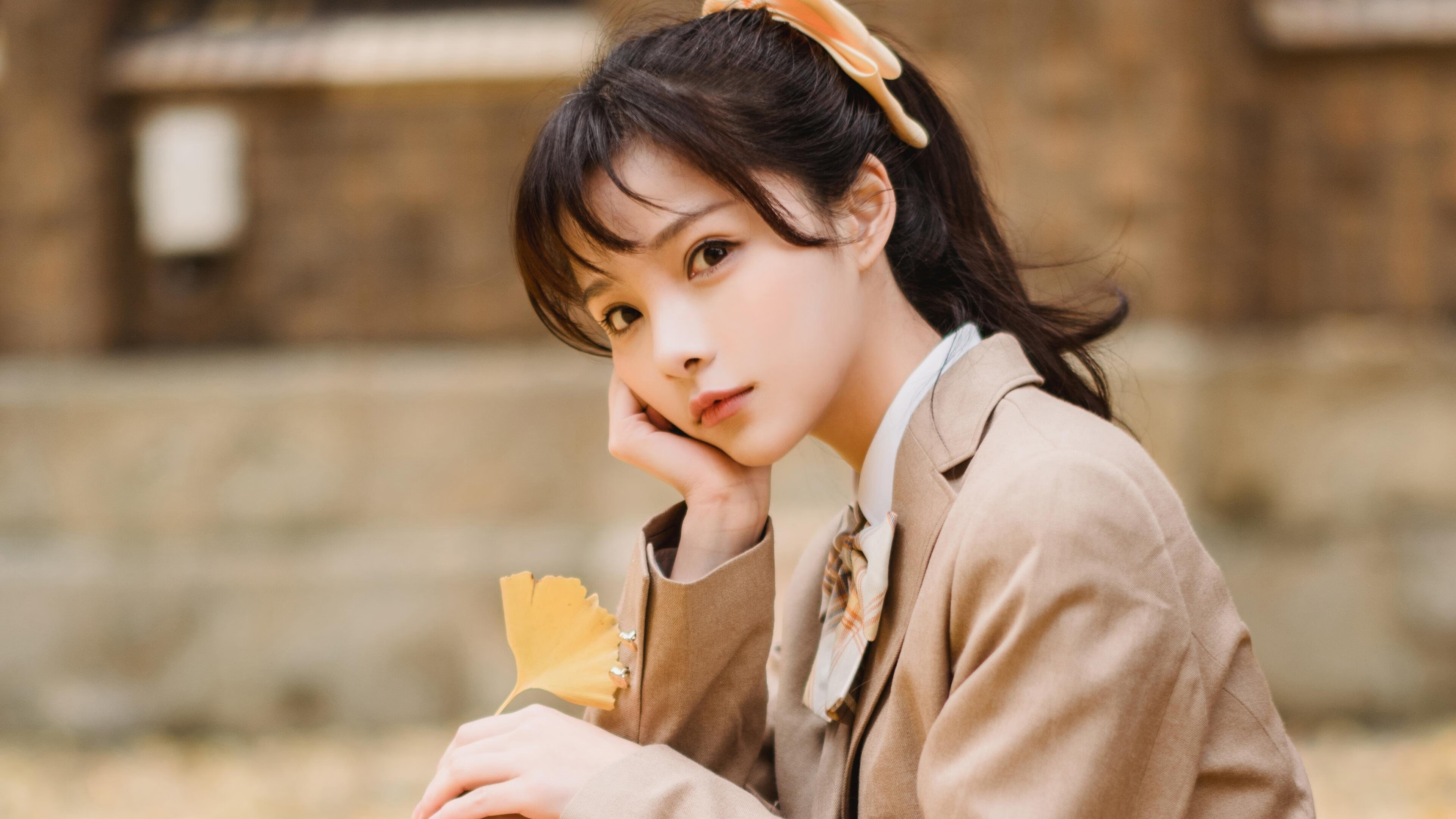 leyu乐鱼体育综合-拜仁慕尼黑依然领跑德甲，夺冠希望巨大